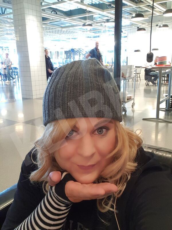 Angela843958806