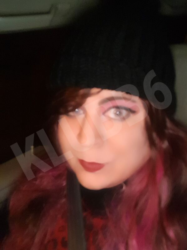 Angela843958817