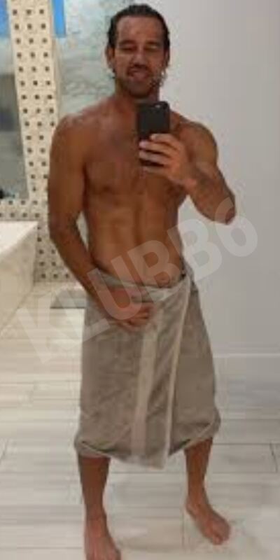 Christopher19835976633