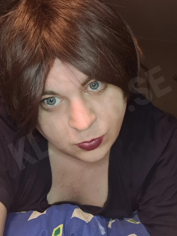 Angela843958832