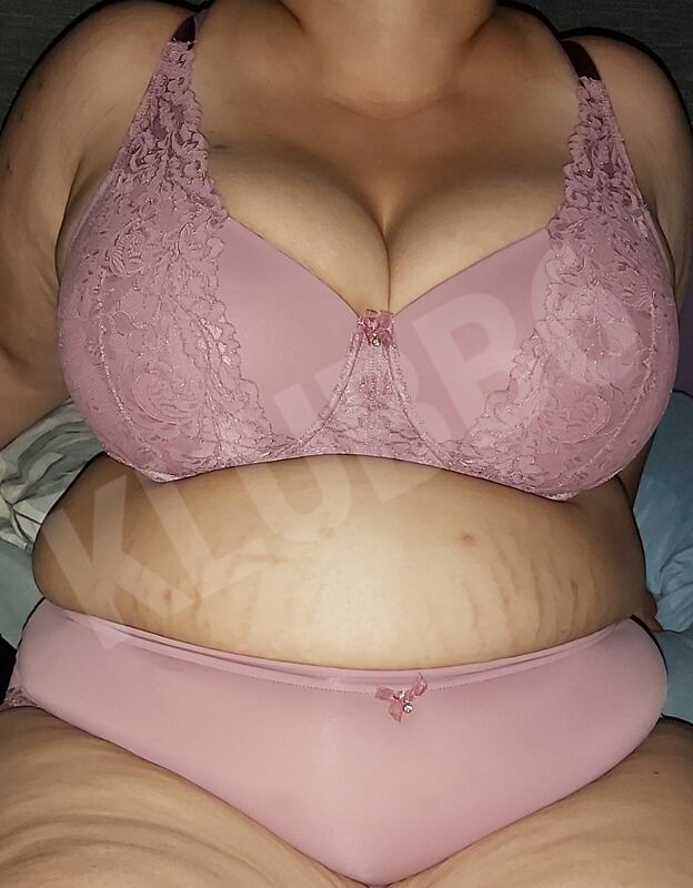 Tjej803930454