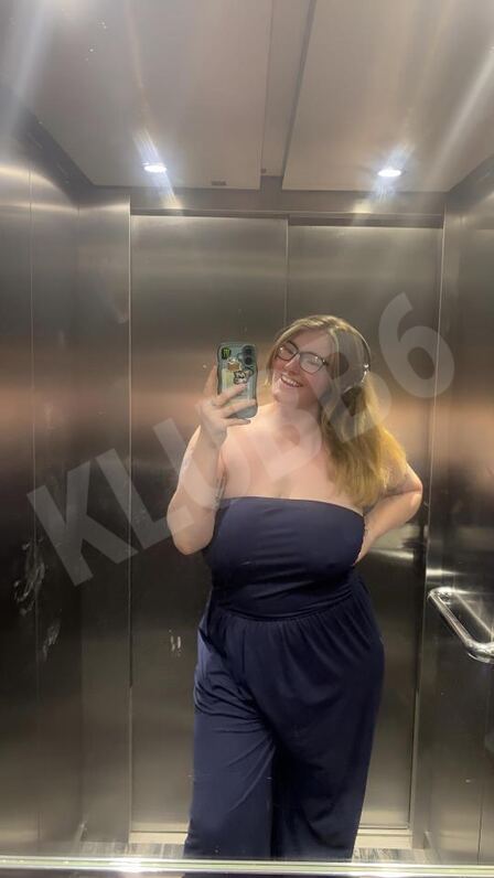 Danielle6018271