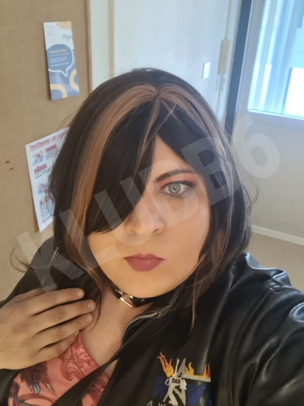 Angela843958835