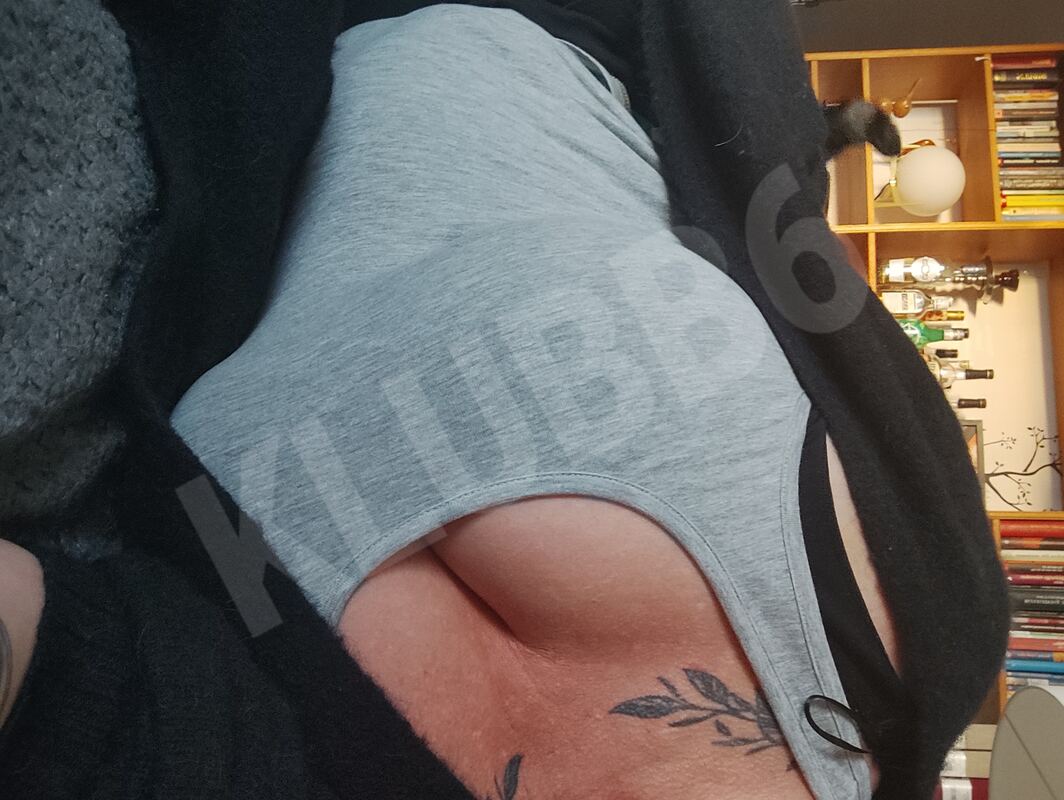 PiercedSlut3949161