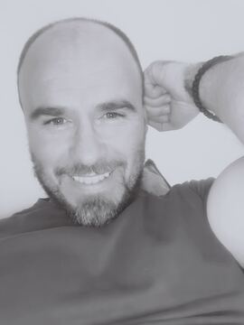 Nikcum